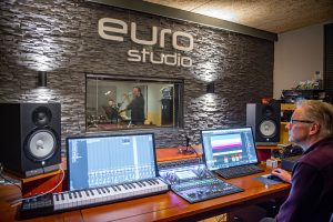01-gallery-eurostudio
